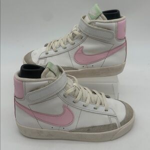 Nike Shoes Blazer '77 Vintage Mid White Sunset Pulse Pink Swoosh Size 2Y Sneaker